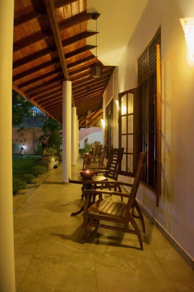 Sisil Villa Матара Экстерьер фото